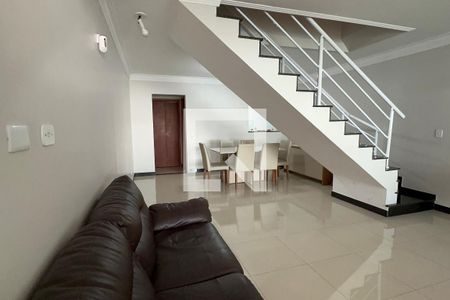 Sala de casa à venda com 3 quartos, 139m² em Vila São José, São Paulo