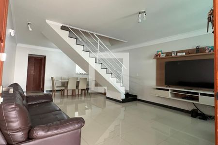 Sala de casa à venda com 3 quartos, 139m² em Vila São José, São Paulo
