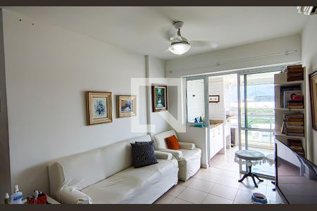 sala de apartamento para alugar com 2 quartos, 86m² em Barra da Tijuca, Rio de Janeiro