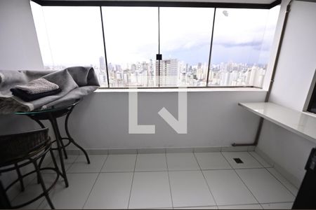 Varanda de apartamento para alugar com 1 quarto, 48m² em Setor Bela Vista, Goiânia