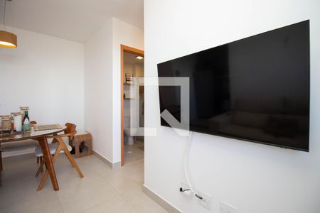 Sala de apartamento para alugar com 2 quartos, 45m² em Qr 110, Brasília