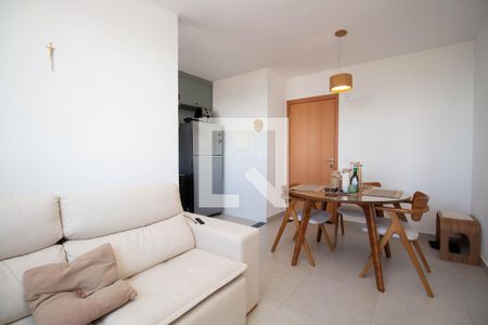 Sala de apartamento para alugar com 2 quartos, 45m² em Qr 110, Brasília