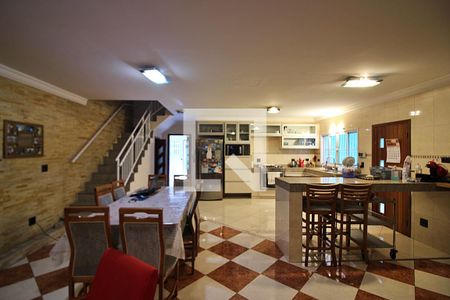 Sala/Cozinha de casa à venda com 4 quartos, 302m² em Jardim do Mar, São Bernardo do Campo