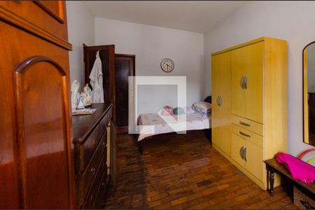 Quarto 1 de casa para alugar com 2 quartos, 120m² em Padre Eustáquio, Belo Horizonte