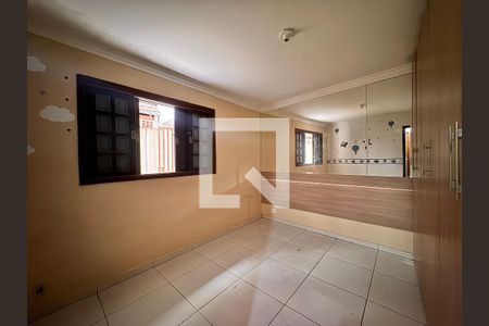 Quarto 1 de casa à venda com 1 quarto, 50m² em  Parque das Nações, Santo André