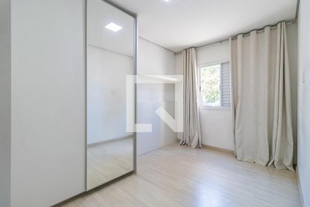 Quarto 1 de apartamento para alugar com 2 quartos, 51m² em Vila Sao Joao, Barueri