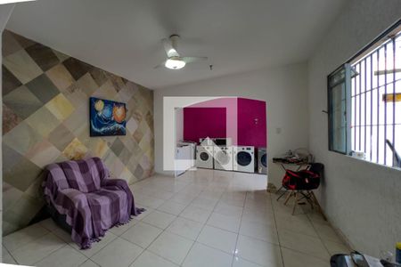 Sala de casa à venda com 3 quartos, 140m² em Vila Mariana, São Paulo