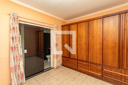 Quarto 1 - suíte de casa para alugar com 4 quartos, 270m² em Piraporinha, Diadema