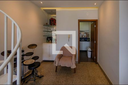 Sala de apartamento à venda com 3 quartos, 161m² em Alto Barroca, Belo Horizonte