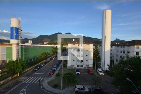 Vista do Quarto 1 de apartamento para alugar com 2 quartos, 44m² em Anil, Rio de Janeiro