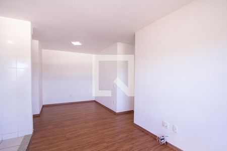 Sala de apartamento para alugar com 3 quartos, 65m² em Rio do Ouro, São Gonçalo