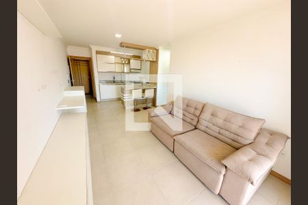 Sala de apartamento para alugar com 1 quarto, 69m² em Canasvieiras, Florianópolis