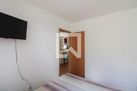 Quarto 1 de apartamento à venda com 2 quartos, 43m² em Xodó Marize, Belo Horizonte