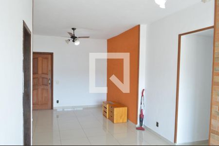 Sala de apartamento para alugar com 2 quartos, 86m² em Freguesia (jacarepaguá), Rio de Janeiro