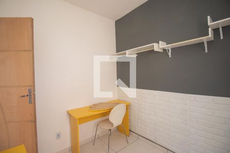 Quarto de casa para alugar com 2 quartos, 70m² em Boaçu, São Gonçalo