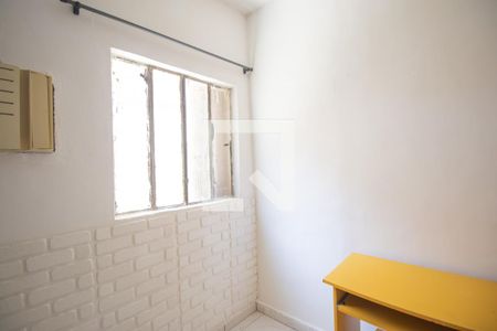 Quarto de casa para alugar com 2 quartos, 70m² em Boaçu, São Gonçalo