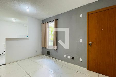 Sala de apartamento para alugar com 2 quartos, 43m² em Jardim Nova Cidade, Guarulhos