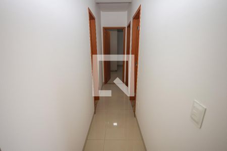 Corredor de apartamento para alugar com 3 quartos, 75m² em Jardim América, Goiânia