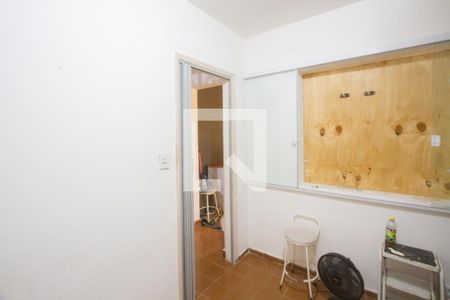 Quarto 1 de casa para alugar com 3 quartos, 70m² em Jardim Arpoador, São Paulo