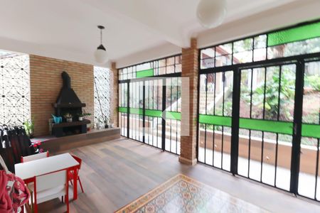 Sala de casa de condomínio para alugar com 4 quartos, 434m² em Jardim Novo Mundo, Jundiaí