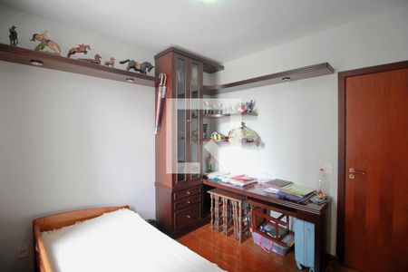 Quarto 1 de apartamento à venda com 2 quartos, 80m² em Santo Antônio, Belo Horizonte