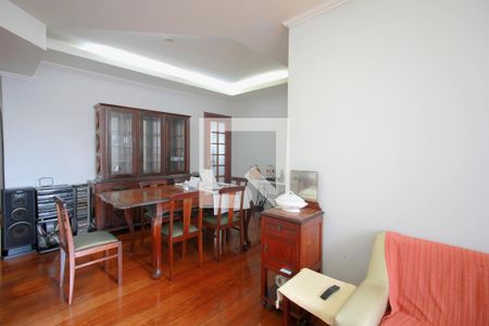 Sala de apartamento à venda com 2 quartos, 80m² em Santo Antônio, Belo Horizonte