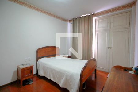 Quarto 2 de apartamento à venda com 2 quartos, 80m² em Santo Antônio, Belo Horizonte