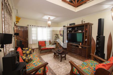 Sala de casa à venda com 3 quartos, 380m² em Vila Leonor, São Paulo