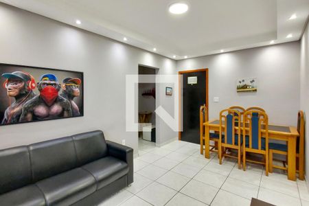 Sala de apartamento para alugar com 1 quarto, 87m² em Vila Tupi, Praia Grande