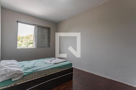 Quarto 1 de apartamento para alugar com 2 quartos, 47m² em Navegantes, Porto Alegre