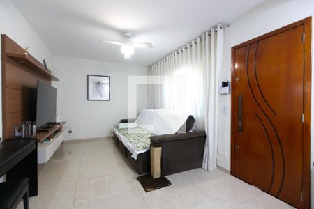 Sala de casa para alugar com 3 quartos, 0m² em Parque Cruzeiro do Sul, São Paulo