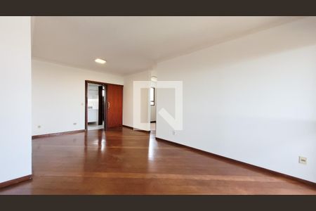 Sala de apartamento à venda com 3 quartos, 117m² em Jardim das Paineiras, Campinas