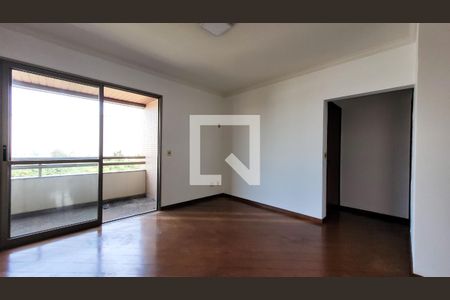 Sala de apartamento à venda com 3 quartos, 117m² em Jardim das Paineiras, Campinas