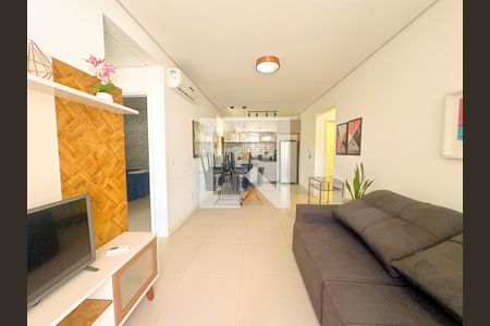 Sala de TV de apartamento para alugar com 2 quartos, 85m² em Canasvieiras, Florianópolis