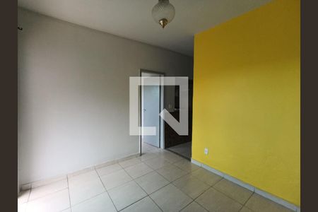 Sala de casa para alugar com 2 quartos, 40m² em Olinda, Nilópolis