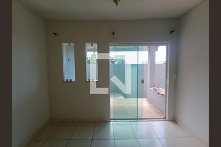 Sala de casa para alugar com 2 quartos, 40m² em Olinda, Nilópolis