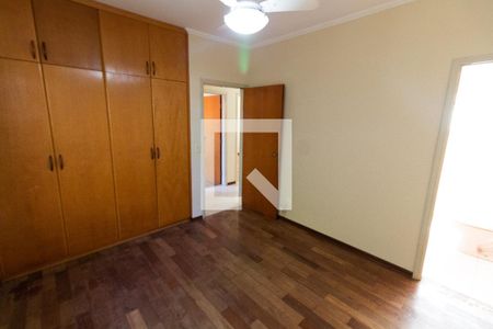 SUITE de casa à venda com 3 quartos, 300m² em Cidade Universitária, Campinas