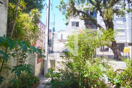 Quarto 1 - Vista de casa à venda com 4 quartos, 230m² em Passo D’areia, Porto Alegre