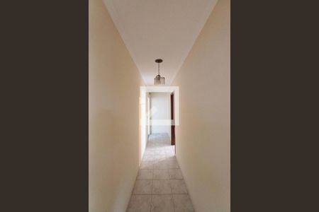 Corredor de casa para alugar com 4 quartos, 250m² em Vila Campos Sales, Campinas