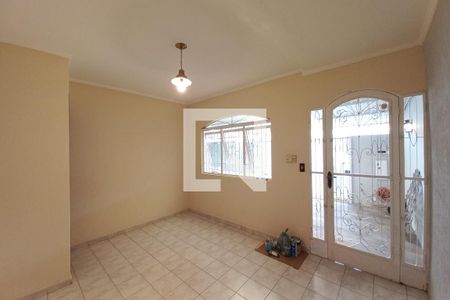 Sala de casa para alugar com 4 quartos, 250m² em Vila Campos Sales, Campinas