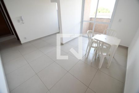 Sala de apartamento para alugar com 2 quartos, 55m² em Vila Industrial (campinas), Campinas