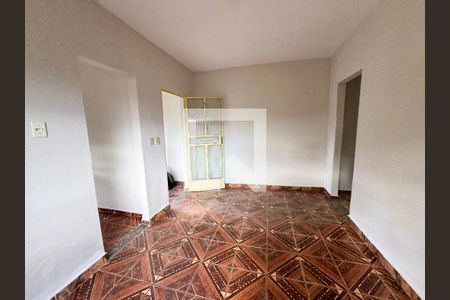 Sala de casa para alugar com 3 quartos, 150m² em Industrial, Contagem