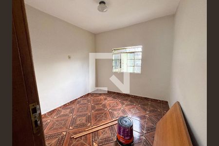 Quarto 2 de casa para alugar com 3 quartos, 150m² em Industrial, Contagem