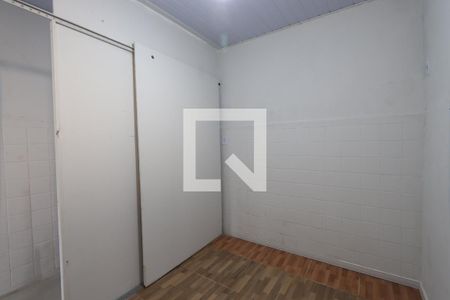 Quarto de casa para alugar com 1 quarto, 42m² em Parque Santo Antônio, São Paulo