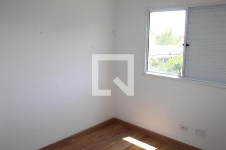 Quarto 2 de apartamento para alugar com 2 quartos, 75m² em Jardim Barbacena, Cotia