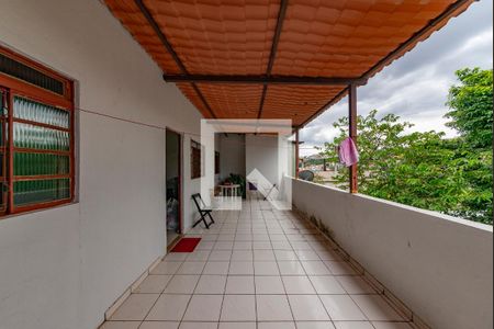 Varanda da Sala de casa à venda com 3 quartos, 366m² em Estrela Dalva, Belo Horizonte