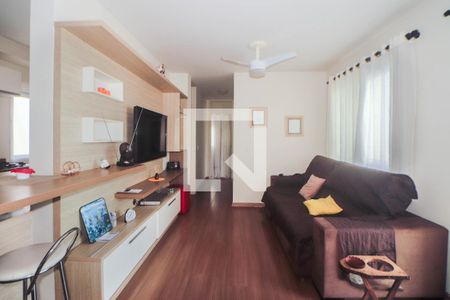 Sala de apartamento à venda com 3 quartos, 68m² em Humaitá, Porto Alegre