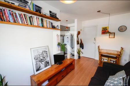 Sala de apartamento para alugar com 1 quarto, 35m² em Riachuelo, Rio de Janeiro