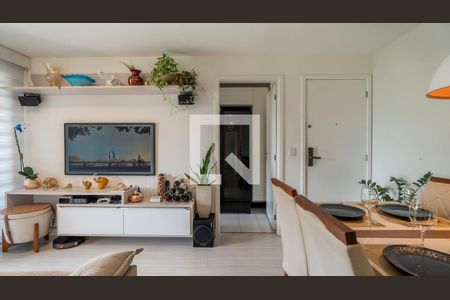 Sala de apartamento para alugar com 2 quartos, 75m² em Recreio dos Bandeirantes, Rio de Janeiro