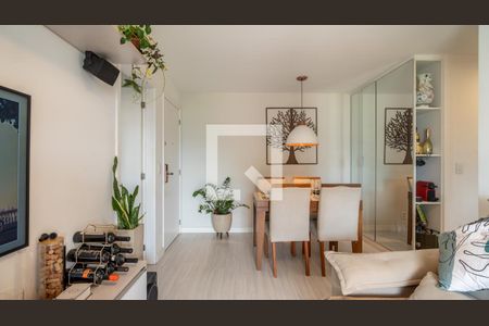 Sala de apartamento para alugar com 2 quartos, 75m² em Recreio dos Bandeirantes, Rio de Janeiro